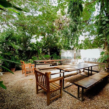 The Slow Leopard Dar es Salaam Extérieur photo