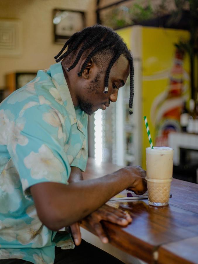 The Slow Leopard Dar es Salaam Extérieur photo
